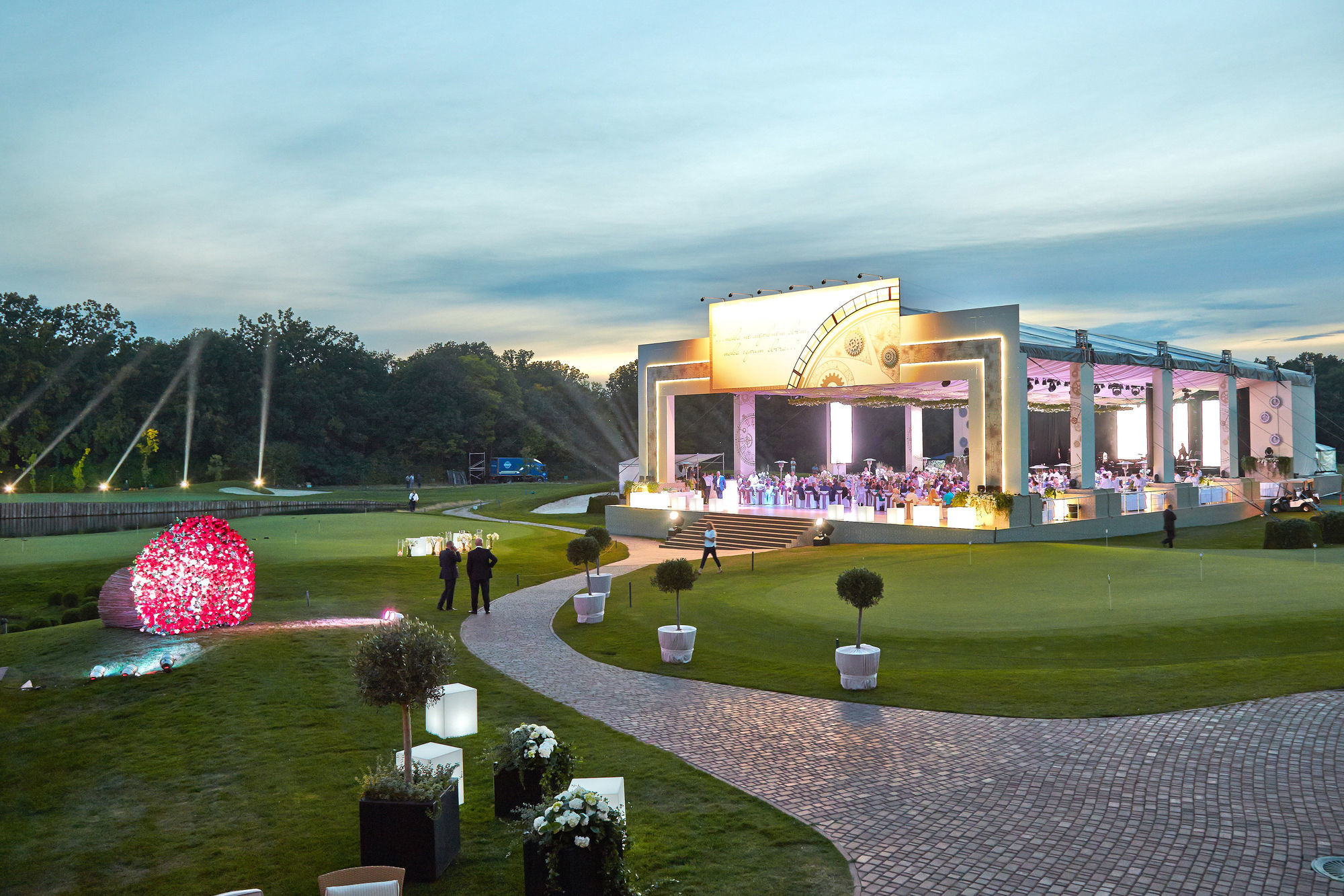 Superior Golf And Spa Resort Jarkov Exterior foto